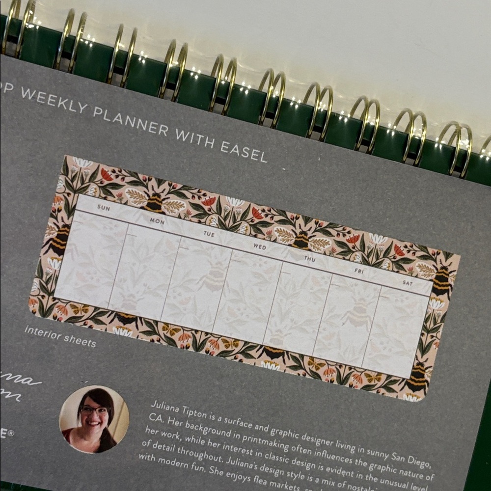 Fringe Desktop Bee Theme Easel Weekly Undated Planner - Picture 15 of 15